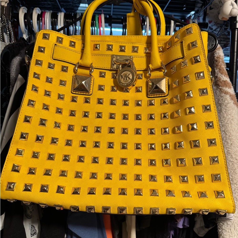 VGUC Yellow Michael Kors Studded Hamilton